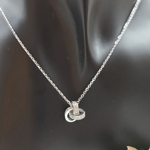 ♥️ LOVE KNOTSTERLING SILVER  NECKLACE - Picture 3 of 5